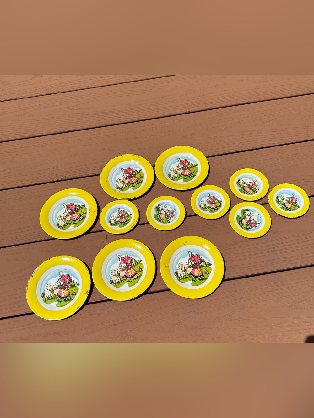 Vintage Yellow Tin Child's Play Plate set w Nursery of Little Bo peep